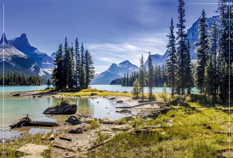 Maligne Lake, Alberta