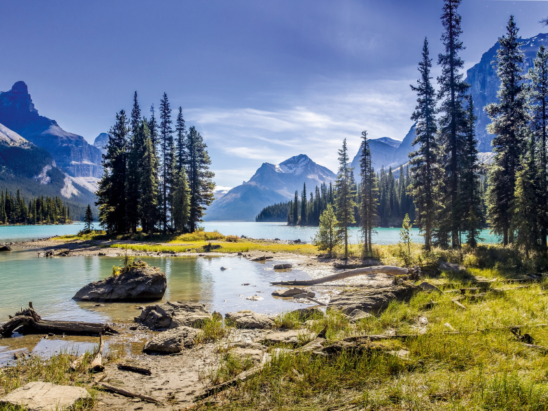 Maligne Lake, Alberta