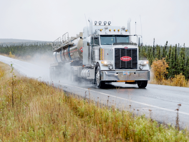 Truck auf dem Weg nach Norden