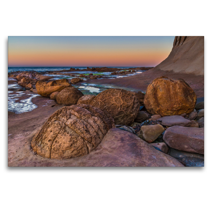 Abendlicht am Felsenstrand, Neuseeland