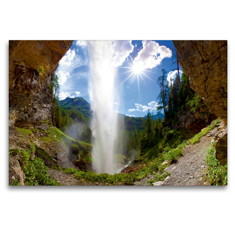 Der Johannes Wasserfall im puren Sonnenschein