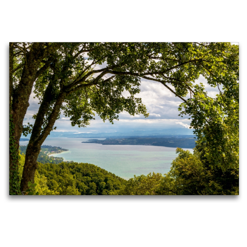 Herbstlicher Blick vom schönen Haldenhof über den Bodensee