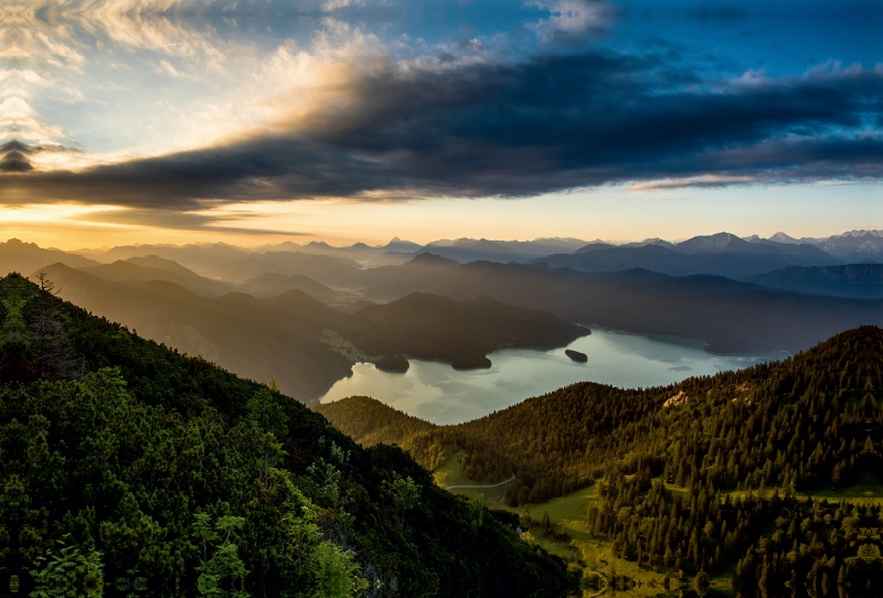 Sonnenaufgang am Walchensee, Kochel