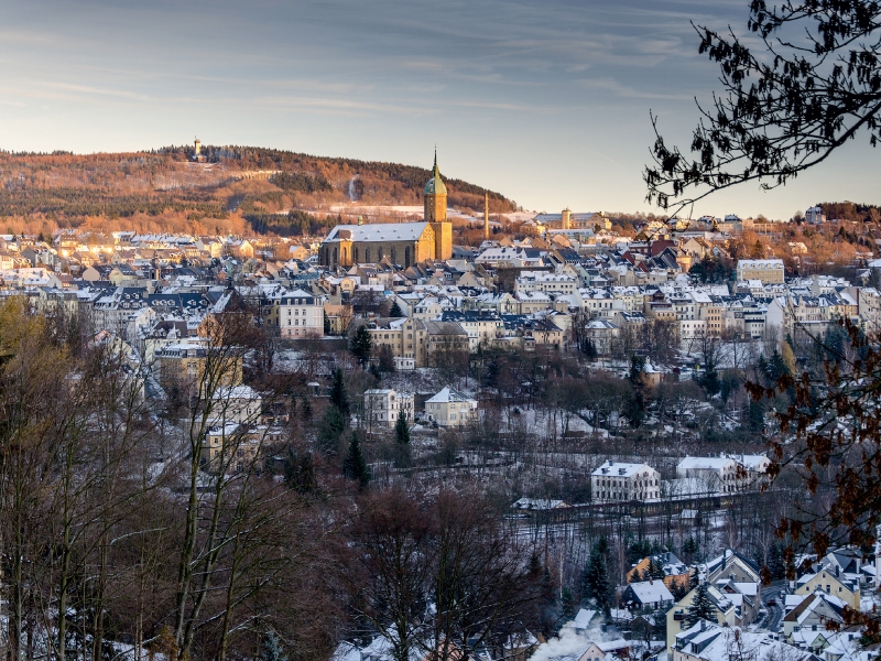 Sonnenuntergang mit Blick auf Annaberg-Buchholz