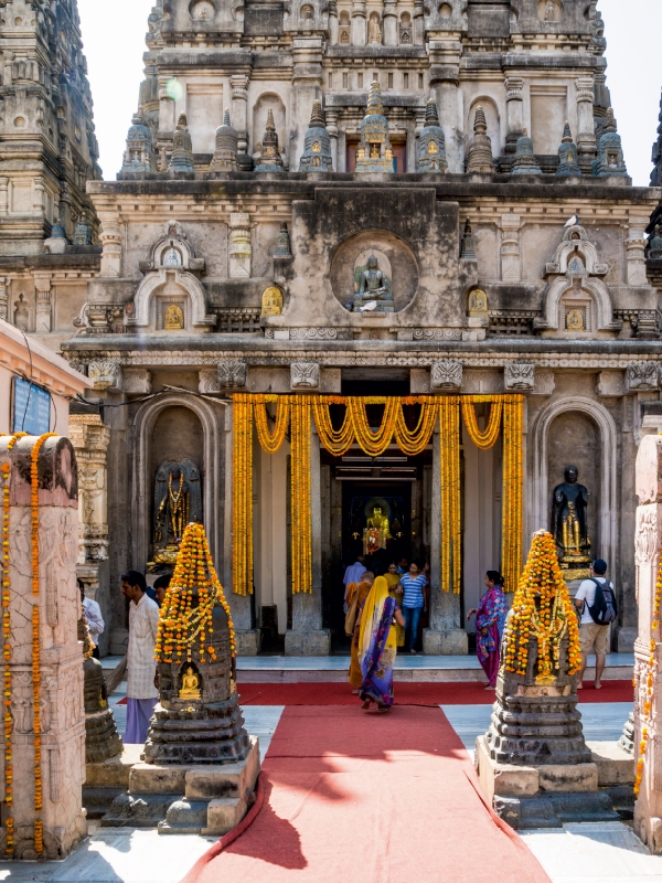 Ein Motiv aus dem Kalender Mahabodhi - der Tempel zu Ehren des Buddha