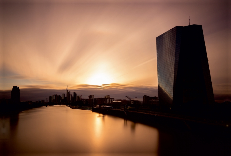 Sonnenuntergang am Osthafen, Langzeitbelichtung