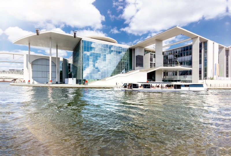 Marie-Elisabeth-Lüders-Haus im Regierungsviertel