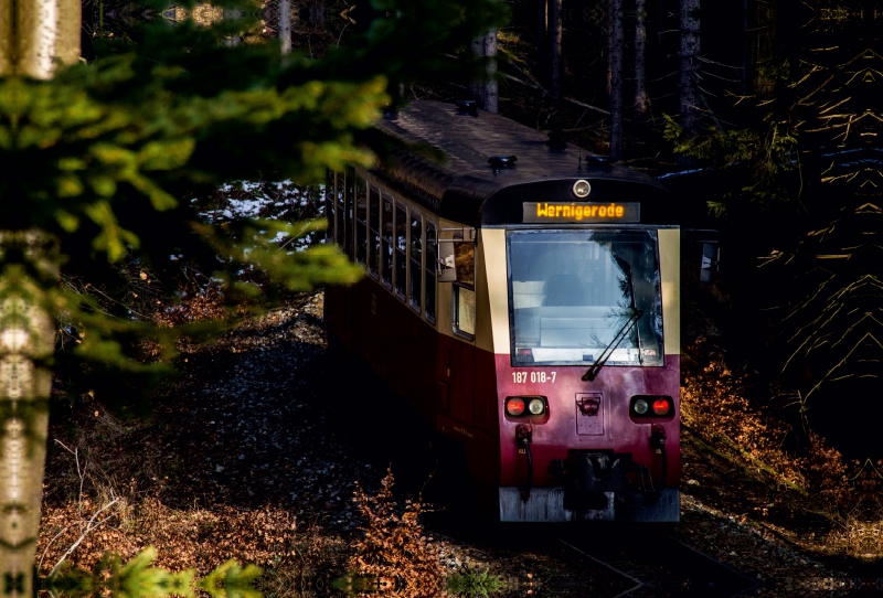 Mit dem HSB-Triebwagen 187 016-1 unterwegs