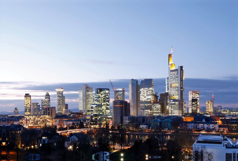 Ein Motiv aus dem Kalender Frankfurt Skyline von Petrus Bodenstaff