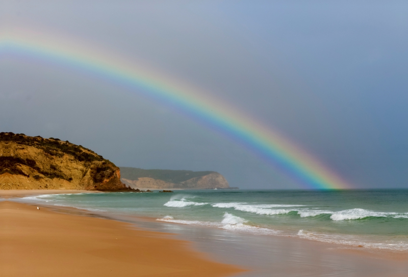 Regenbogen am Strand von Luz