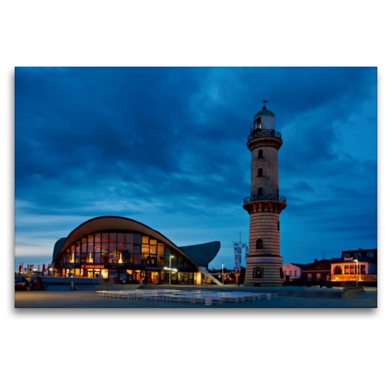 Alter Leuchtturm und Teepot in Rostock Warnemünde