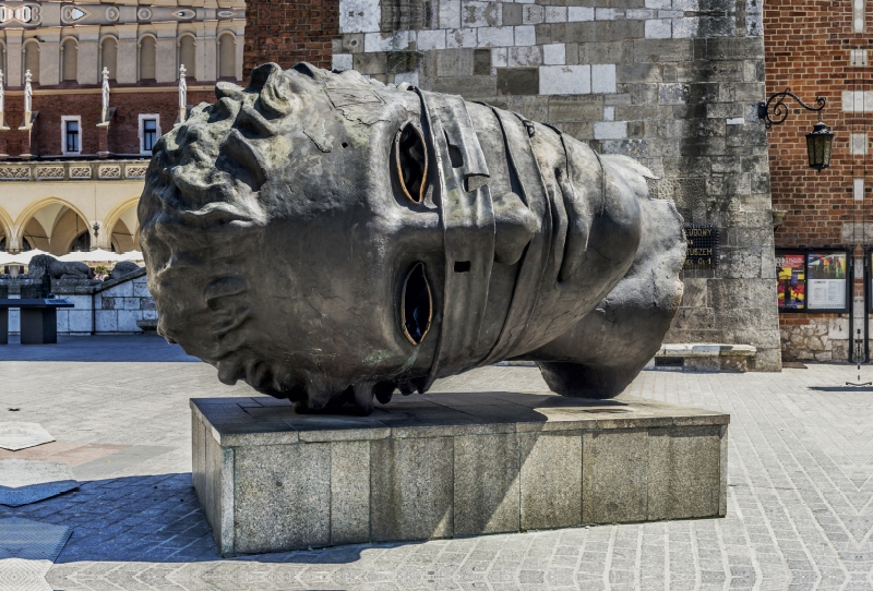 Bronzeskulptur „The Head“ Krakau