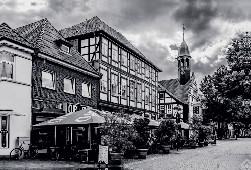 Lange Straße mit Blick auf Rathaus