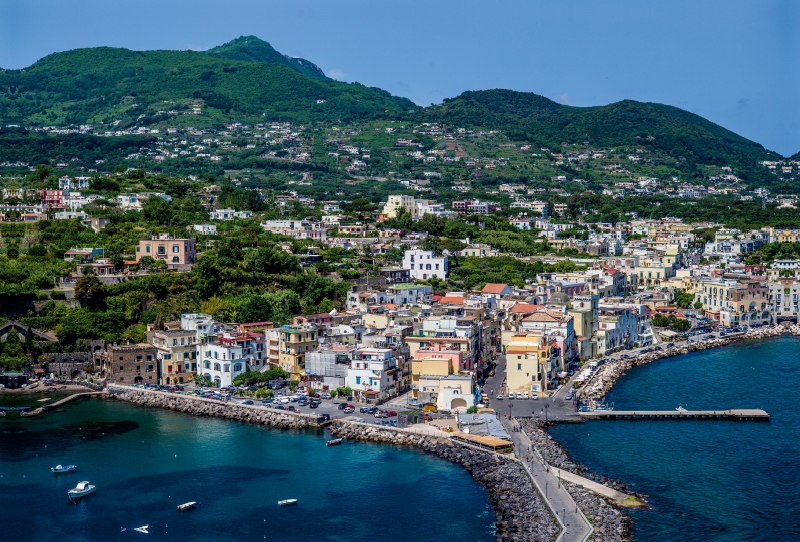 Aussicht vom Castello Aragonese auf Ischia Ponte