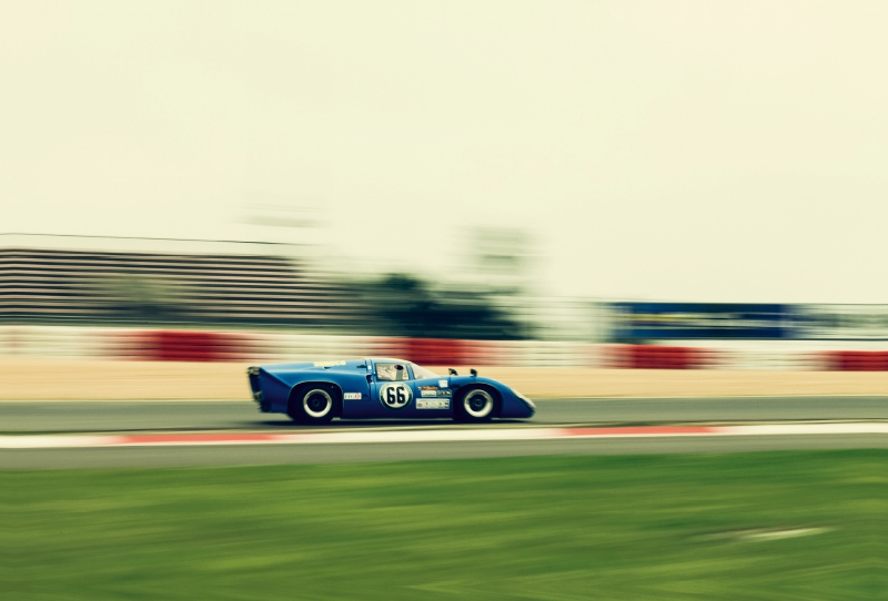 Lola T 70 on track