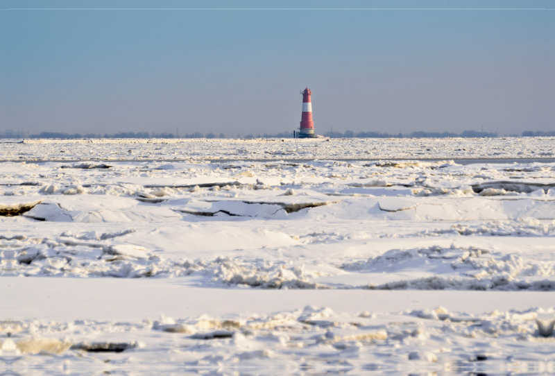 Leuchtturm Arngast im Winter