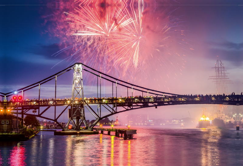 Abschlussfeuerwerk beim Wochenende an der Jade