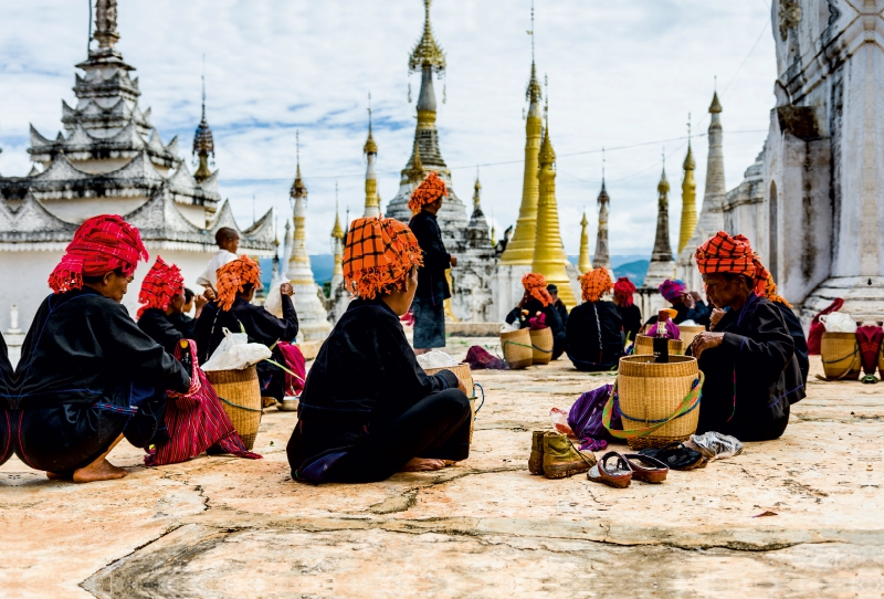 Gruppe von Pa'O-Frauen - Shan State