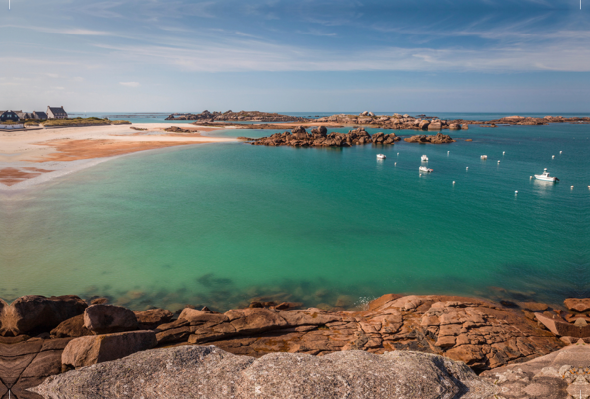 Bay Greve Blanche in Tregastel in der Bretagne, Frankreich