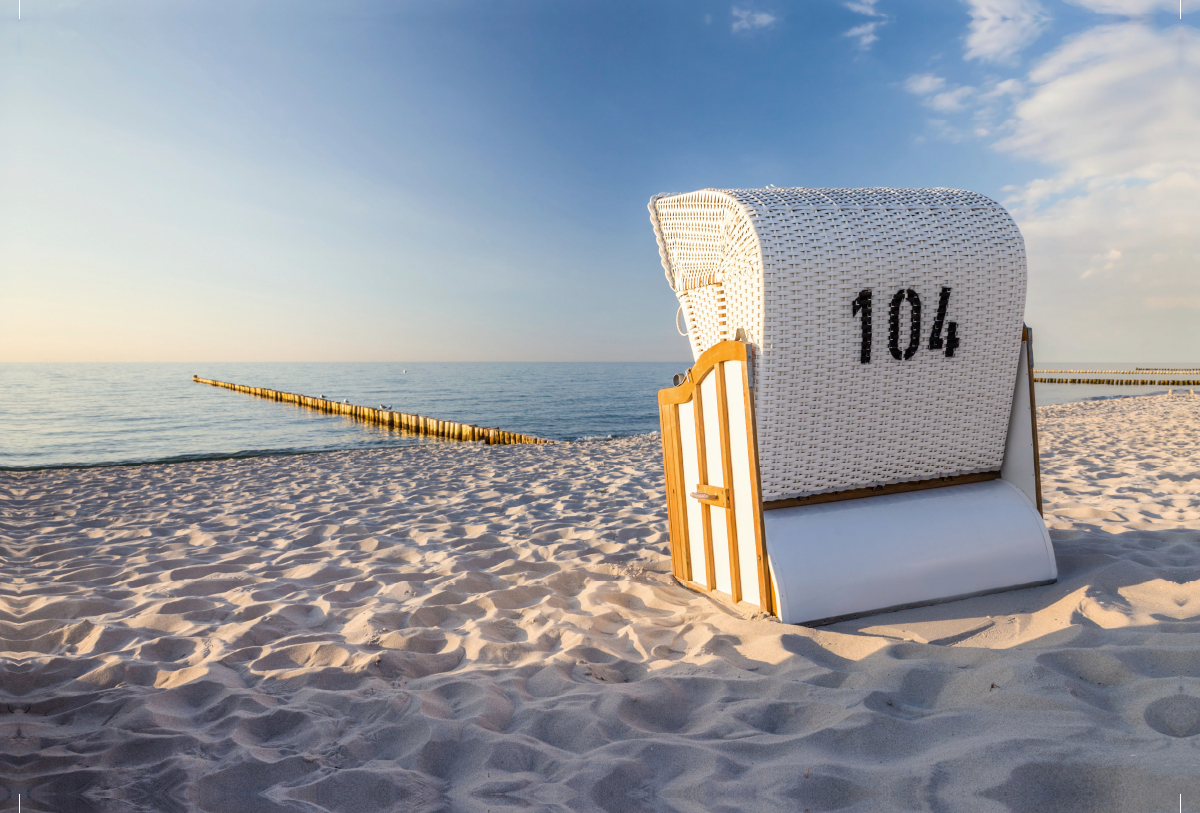 Strandkorb mit Meerblick in Zingst (Mecklenburg-Vorpommern)