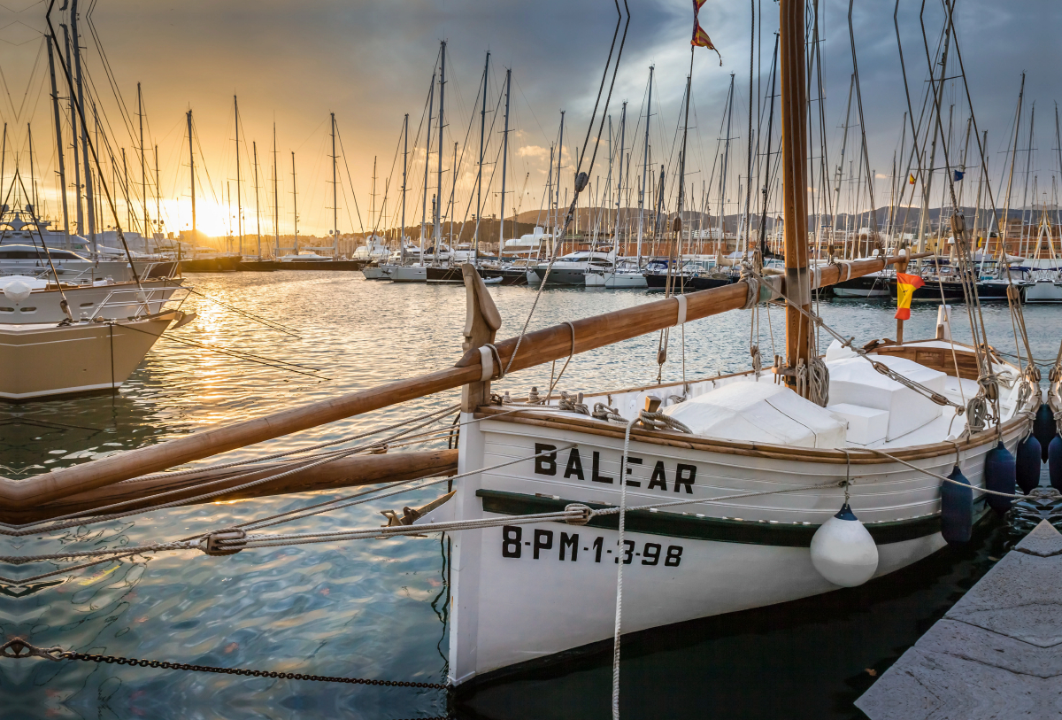 Historisches Boot im Hafen von Palma de Mallorca, Spanien