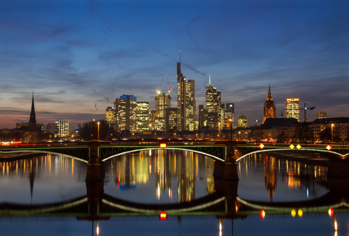 Frankfurt am Main - Skyline und Hochhäuser