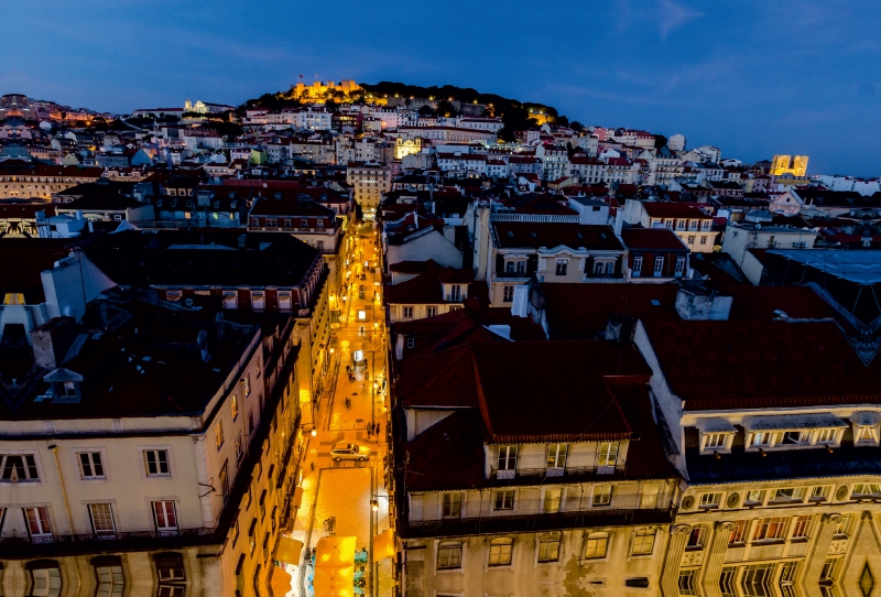 Lissabon, Altstadt, Abend, Blick vom Elevador Santa Justa