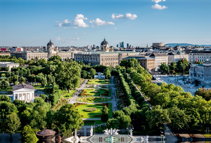 Blick auf den Volksgarten und das Naturhistorische Museum