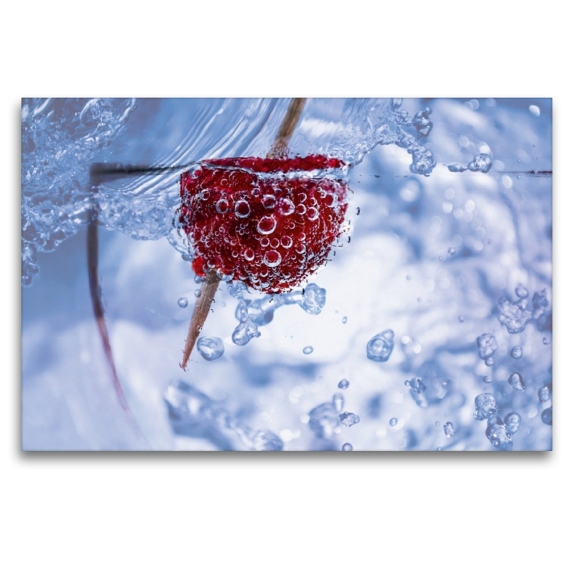 Himbeere im Wasserglas