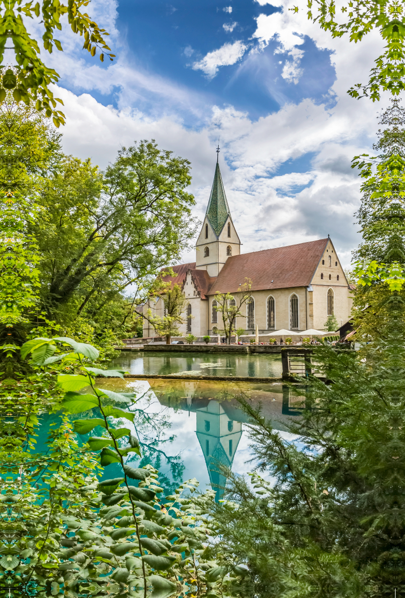 Kloster Blaubeuren mit Blautopf