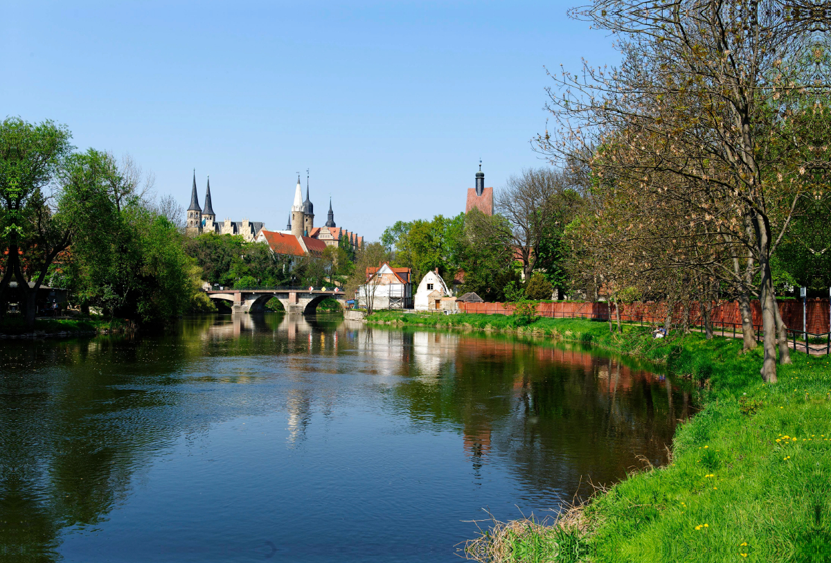 Dombezirk und Schloss über der Saale, Merseburg