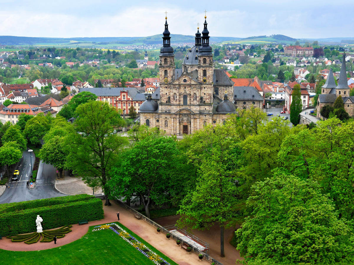 Dom mit Schlosspark vom Fuldaer Stadtschloss