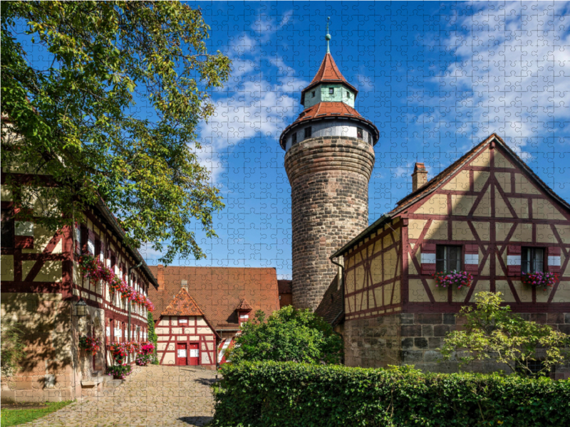 Äußerer Burghof mit Sinwellturm und Brunnenhaus, Nürnberg