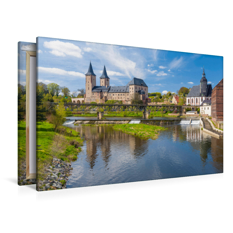 Schloss Rochlitz mit Fluss Zwickauer MuldeMühle, Rochlitz, Sachsen, De