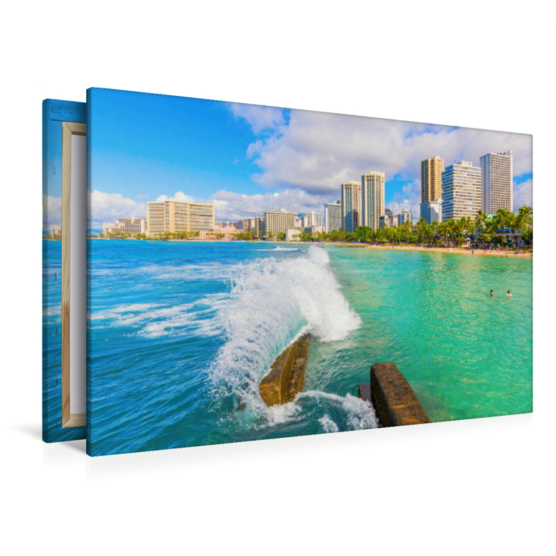 Blick auf Waikiki Beach mit den Hochhäusern von Honolulu im Hintergrund