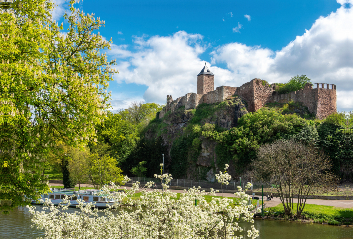 Burg Giebichenstein auf etwa 87 m über NN.