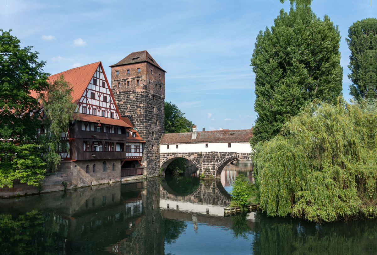 Weinstadel und Henkerbrücke an der Pegnitz