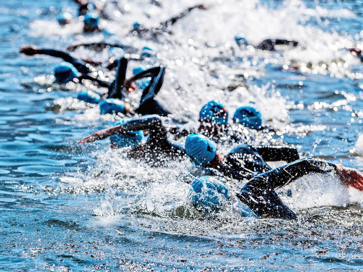 Triathlon: Extremsport hier beim Schwimmen