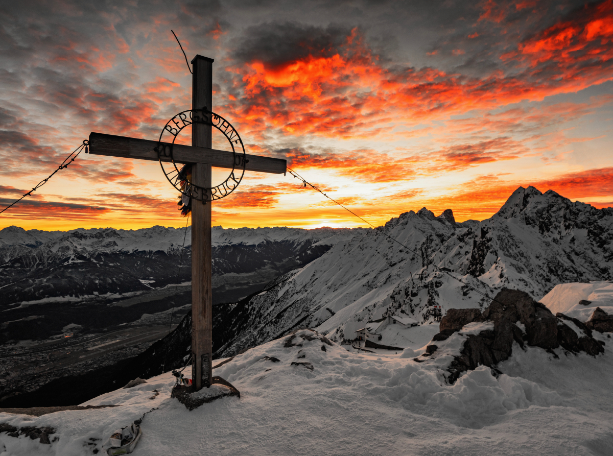 Ein Motiv aus dem Kalender Innsbruck - Stadt in den Alpen