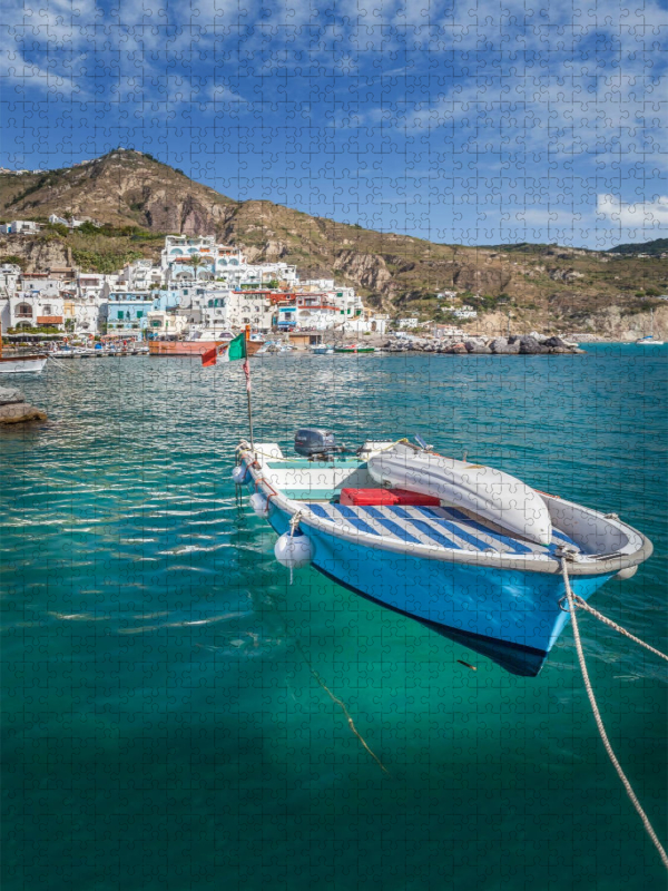 Hafen von Sant Angelo auf Ischia, Italien
