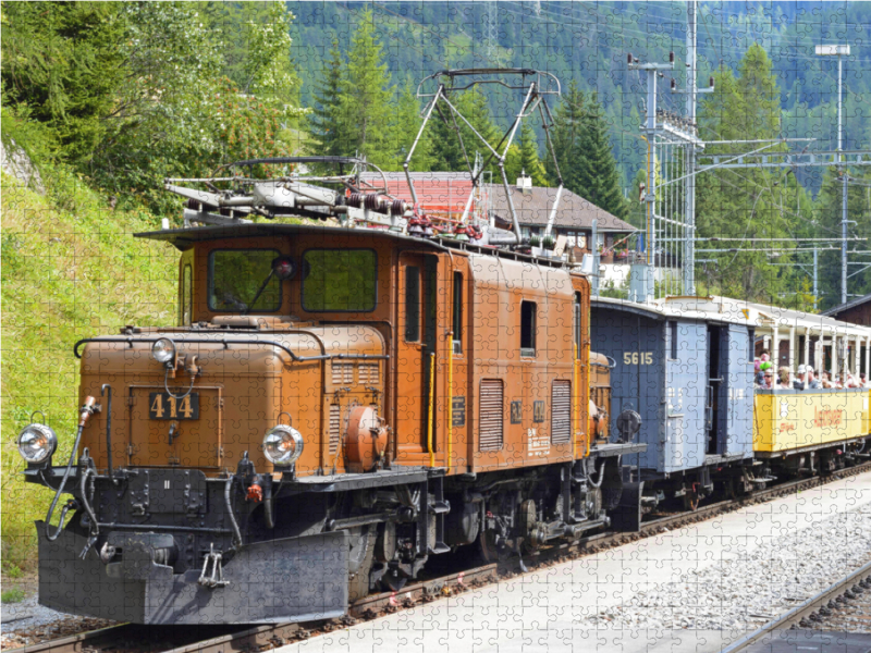 Erlebniszug Albula der Rhätischen Bahn mit Lokomotive Krokodil.