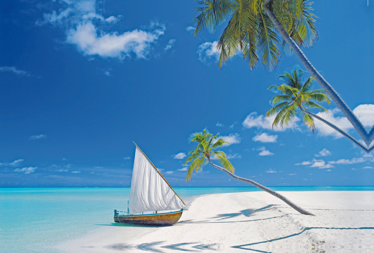 Strand, Meer und ein Segelboot: Einsame, kleine Inseln nur für Sie allein.