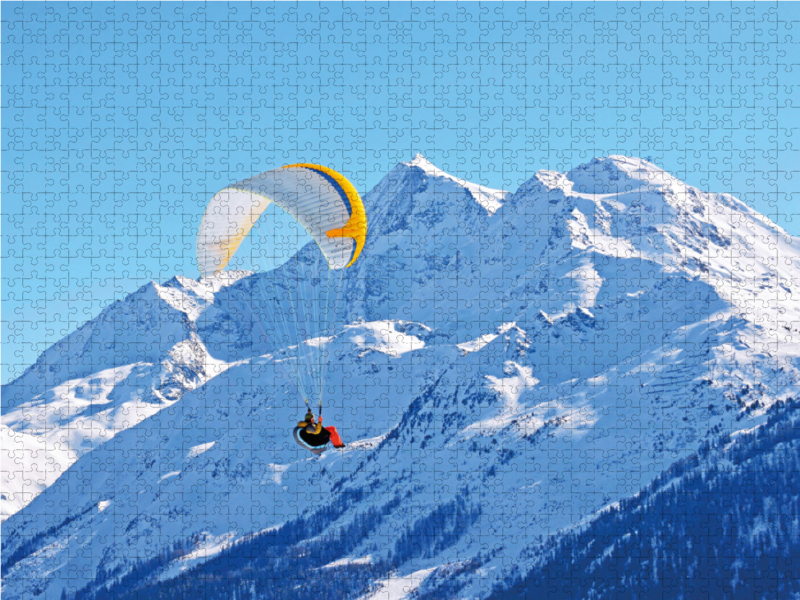 Paraglider vor dem Mont Pourri.