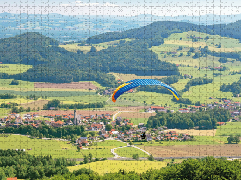 Paragliding bei schönstem Sonnenschein im Rupertiwinkel.