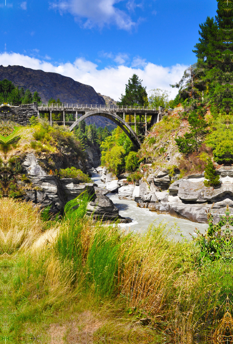 Edith Cavell Bridge