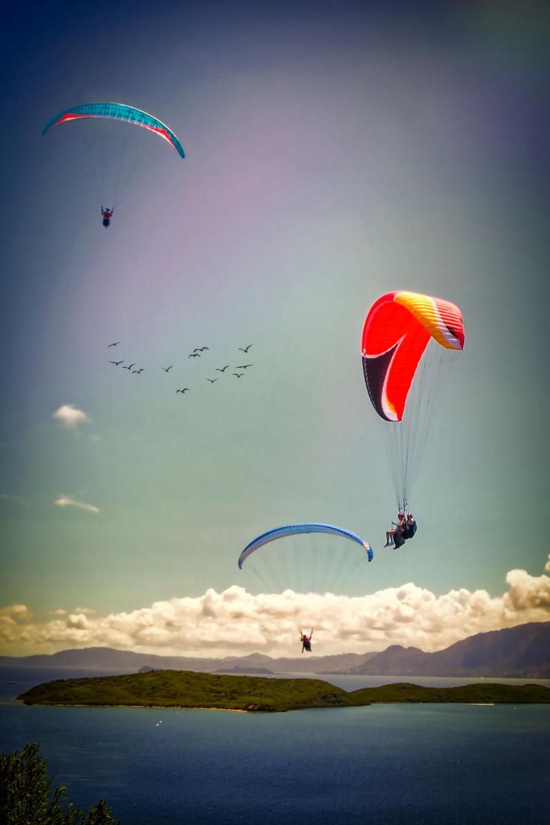 Paragliding