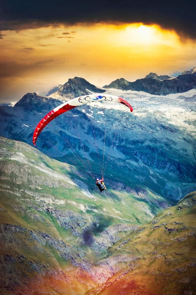 Paragliding