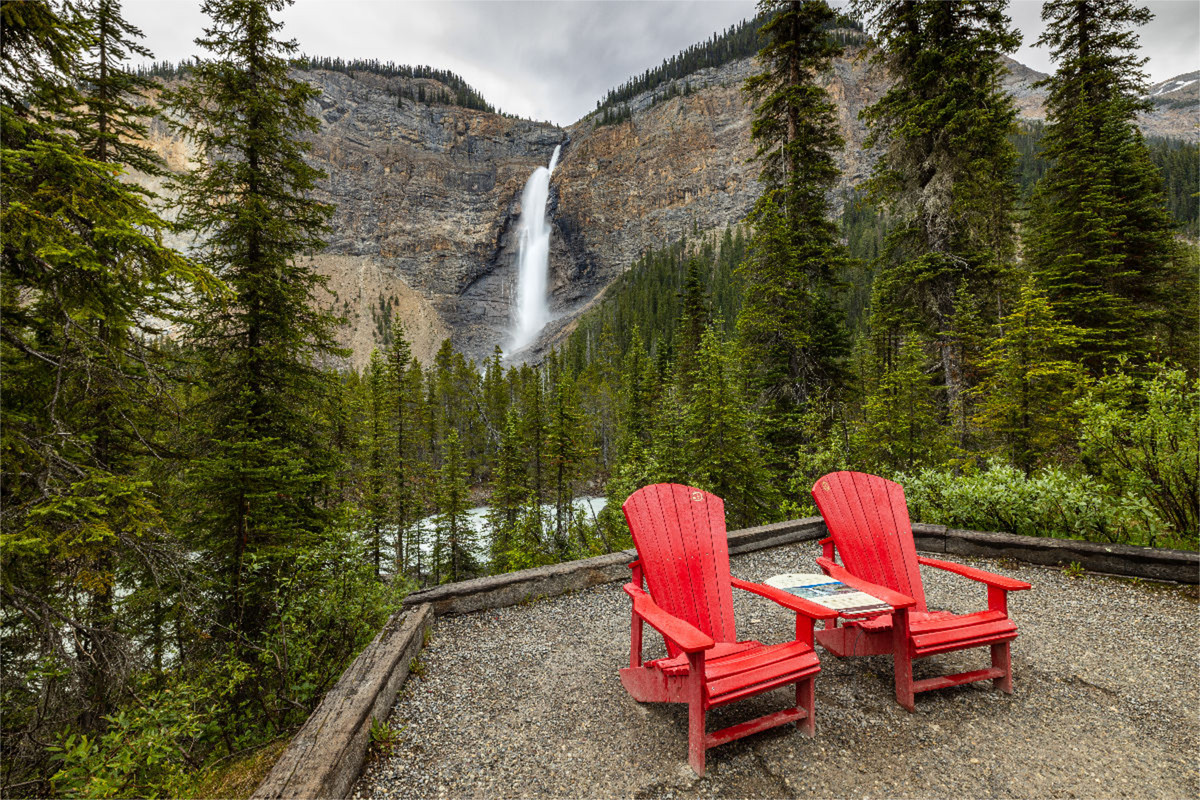 Takakkaw Falls