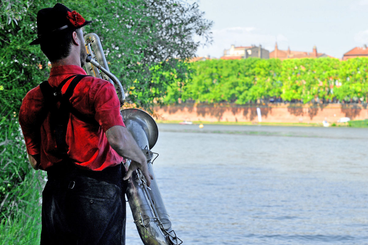 Saxophonist