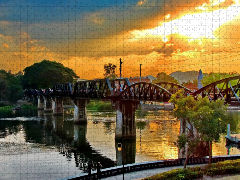 Die Brücke am Kwai in Kanchanaburi, Thailand